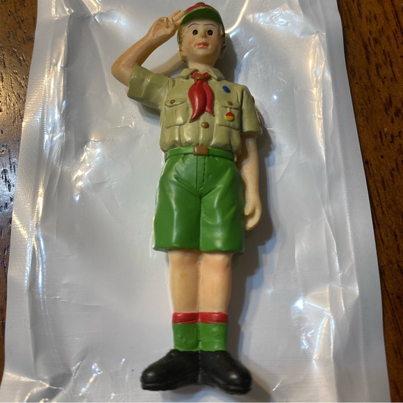 Source Unknown Other - Scout ornament.